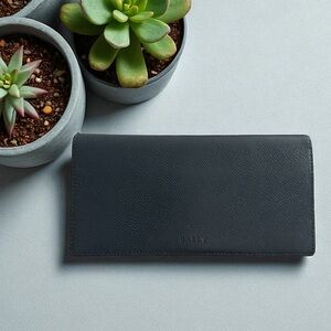 NWOT BALLY Mialiro Black Leather Embossed Wallet